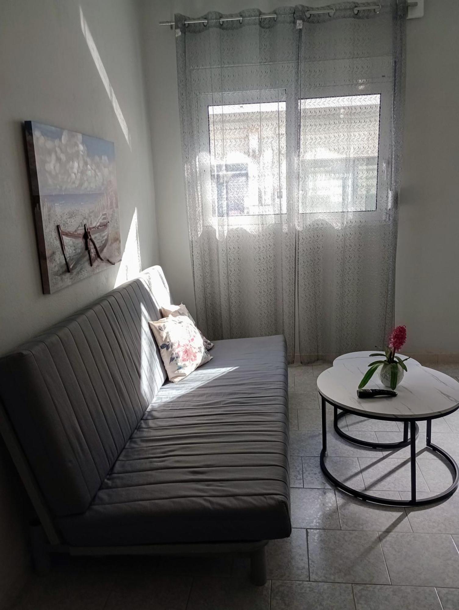 Cozy Kremasti Apartment Ngoại thất bức ảnh