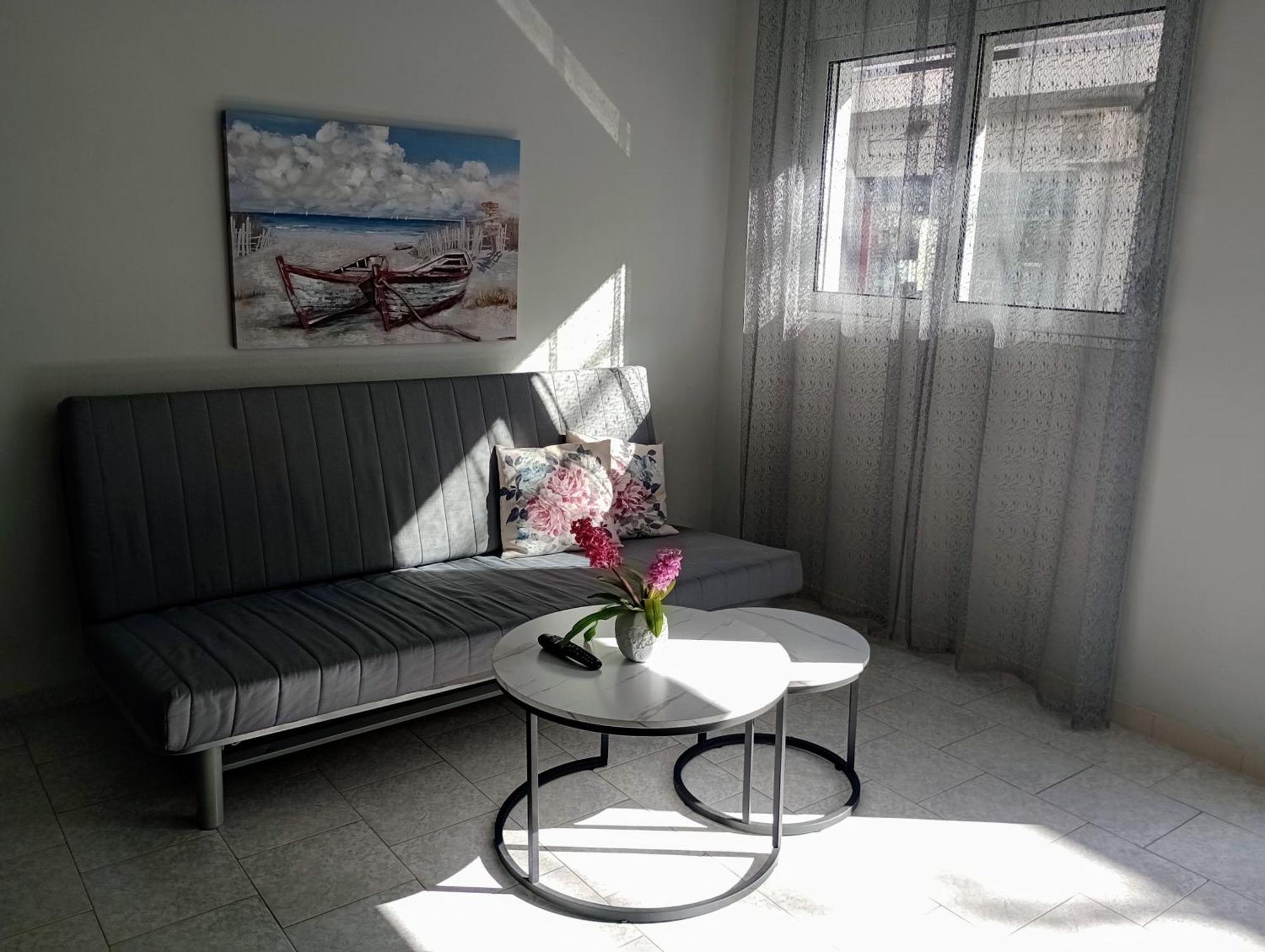 Cozy Kremasti Apartment Ngoại thất bức ảnh